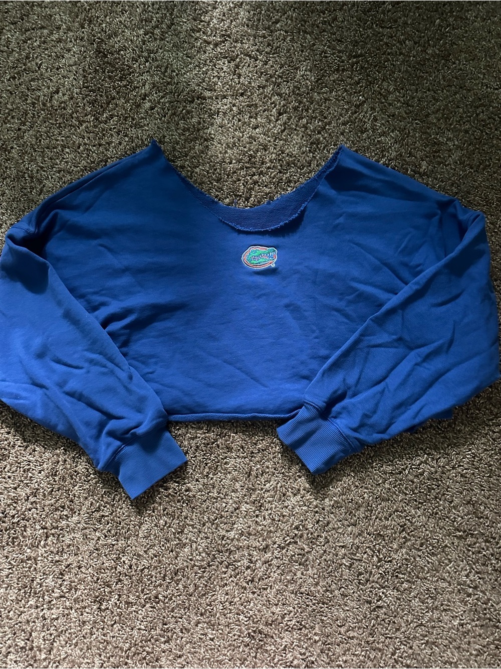 Blue Cropped Sweatshirt with Small Florida Gators Front Patch